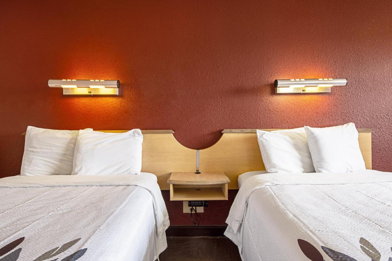 Red Roof Inn Milford - New Haven Εξωτερικό φωτογραφία