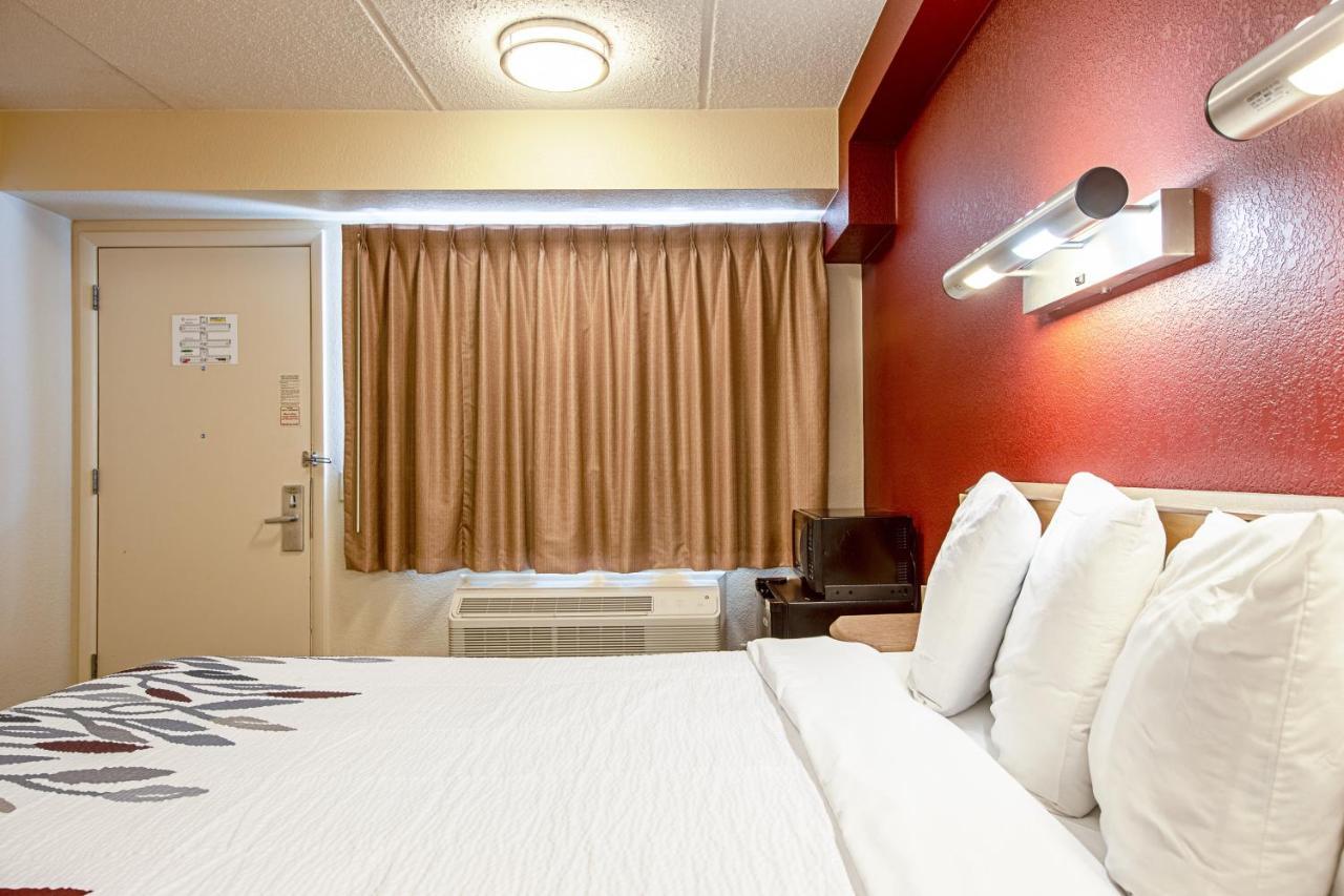 Red Roof Inn Milford - New Haven Εξωτερικό φωτογραφία