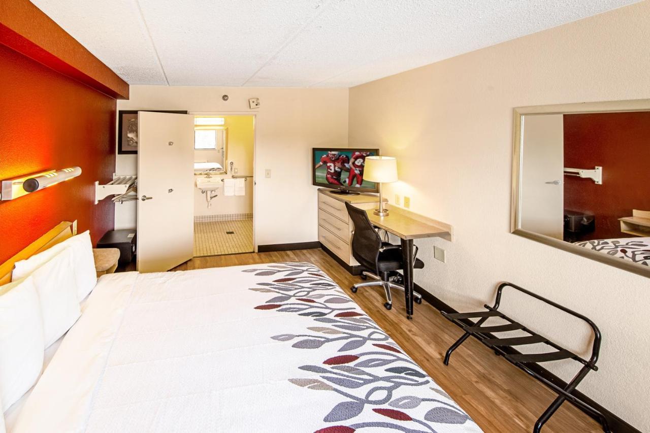 Red Roof Inn Milford - New Haven Εξωτερικό φωτογραφία