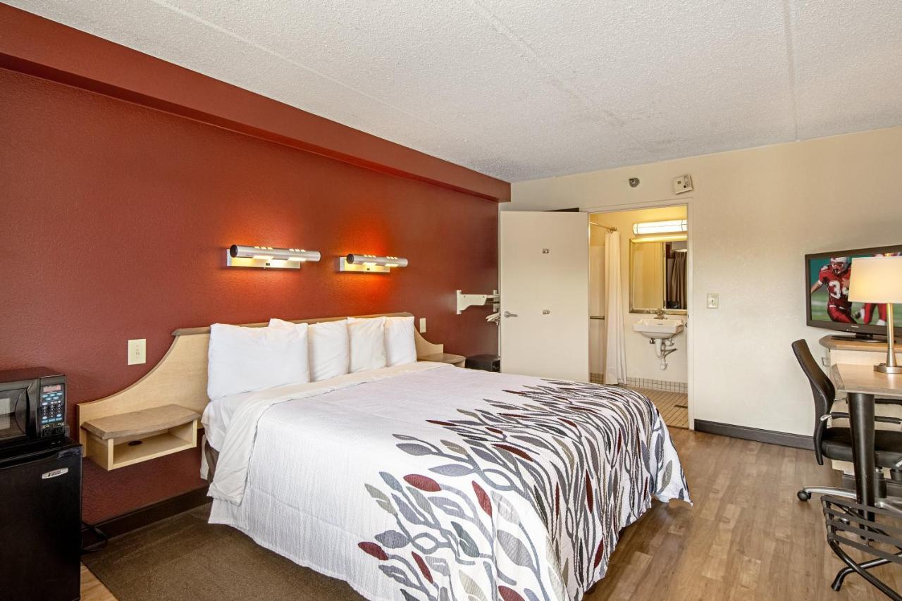 Red Roof Inn Milford - New Haven Εξωτερικό φωτογραφία