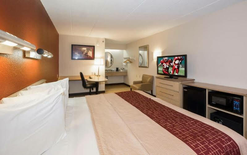 Red Roof Inn Milford - New Haven Εξωτερικό φωτογραφία