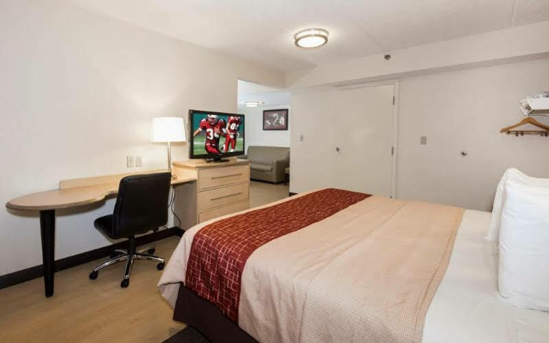 Red Roof Inn Milford - New Haven Εξωτερικό φωτογραφία